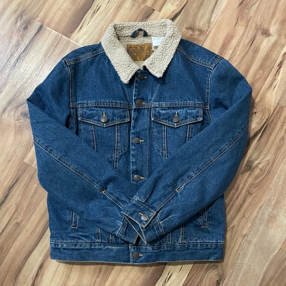 Schmidt Workwear sherpa-lined denim trucker jacket Sz Med - Picture 2 of 8